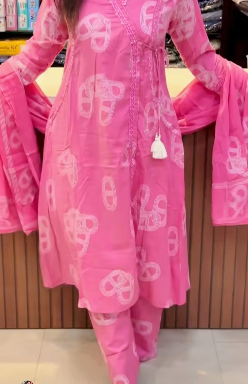 kurta pants and dupatta set