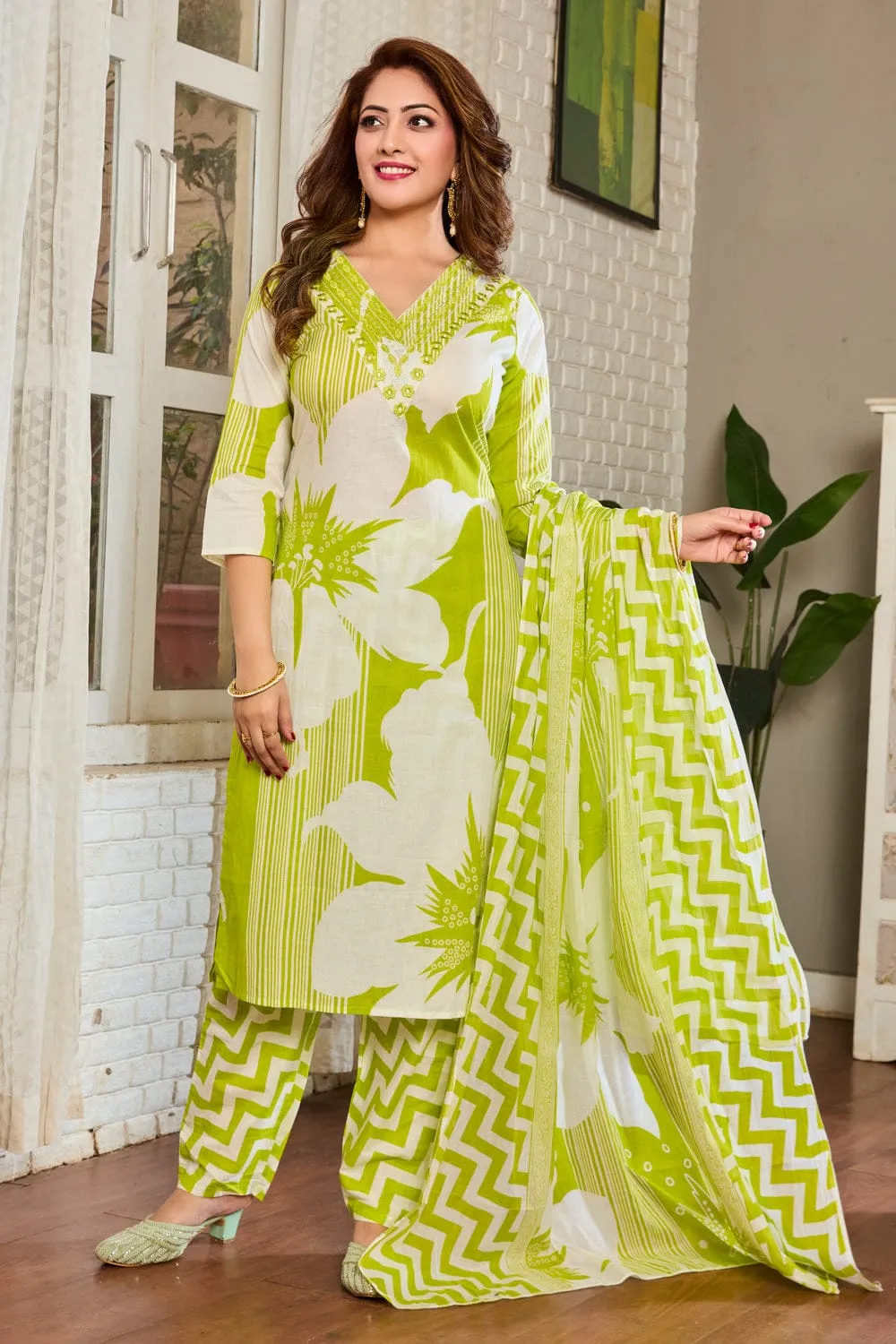 Kurta pant and dupatta set